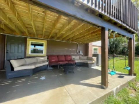 William's Catch at Racoon Springs - 16+ Guests