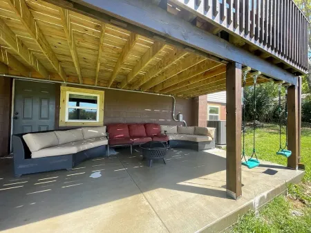 William's Catch at Racoon Springs - 16+ Guests