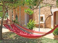 Can Ramon: Romantic, Small Finca in the Countryside with Pool and Terraces Hotels in Sineu