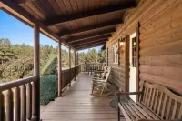Lake Lovers Cabin 4 Bedrooms 3.5 bath. Close to Lake Lure & Chimney Rock
