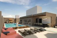 Aloft Santo Domingo Piantini - Pools