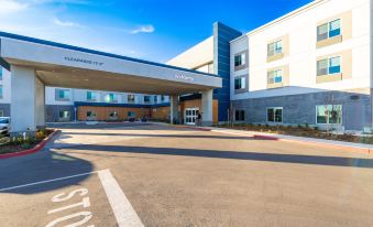 Hampton Inn by Hilton Selma