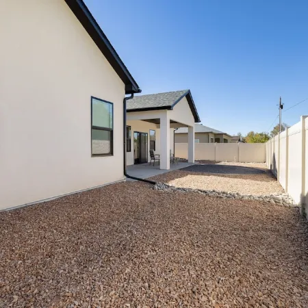 Modern Grand Junction Getaway Near Wineries, Hiking Trails and National Monument