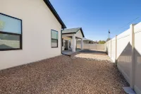 Modern Grand Junction Getaway Near Wineries, Hiking Trails and National Monument