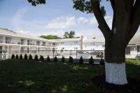 Lake George Residence LLC Hotels in Moreau