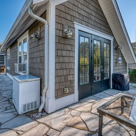 Stand-Alone Studio: Wollochet Bay waterfront access