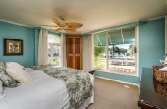 1206 The Palms-Wailea. Owner Direct. Car available.  The reviews say it all