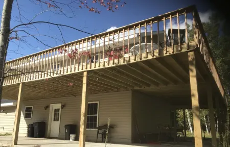 Brand New Lodge Located 10 min from Lake Michigan, 45 min from Lake Superior