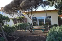 Birdies, Beaches and Butterflies in Pacific Grove! Pet Friendly-Premier Location 러버스 포인트 공원 주변 호텔