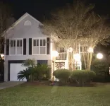 5 KING BEDS! OLD VILLAGE LOCATION!!!Close to Beaches, Shem Creek and Charleston