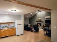 Serenity Zen House on Seneca Lake - Pet Friendly