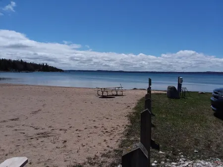 Life Is Always Better At Lake Life Charlevoix - Golf Cart Included!