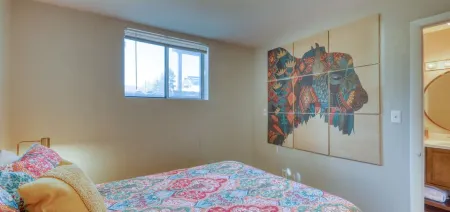 1-bedroom condo just 10 minutes from Keystone Ski Resort with lake views