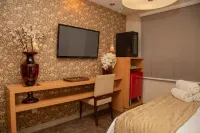 호텔 포자다 크라부 에 카넬라