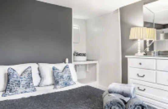 Private decking area & Central location  within 5 min walk of town.