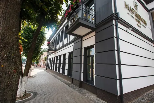Mariinskiy Hotel a Baranovichi
