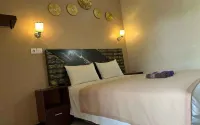 Hary's Homestay Hotels in Kademangan