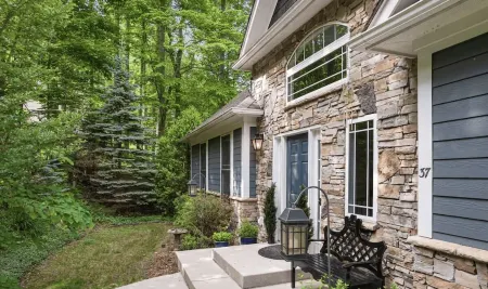 Hot Tub-Movie Rm-Game Rm