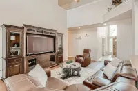 Home with private pool rents for longer term stay