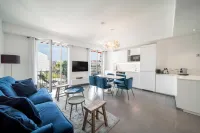 Superb 55m2 Apartment - Heart of Cannes - 2Br4p