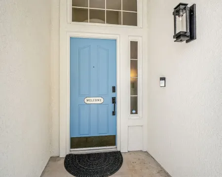 Fresno House , Pool , BBQ , Firepit , Garage , 3BD/2BTH Отели рядом с достопримечательностью «Deran Koligian Stadium»