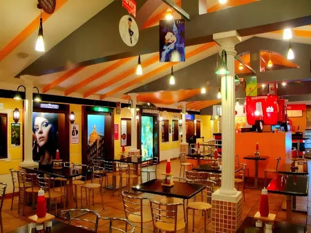 Hotel Hilltop Towers