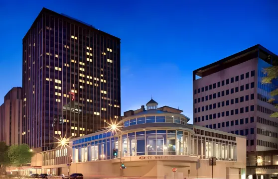 InterContinental Hotels ST。保羅 - 濱河