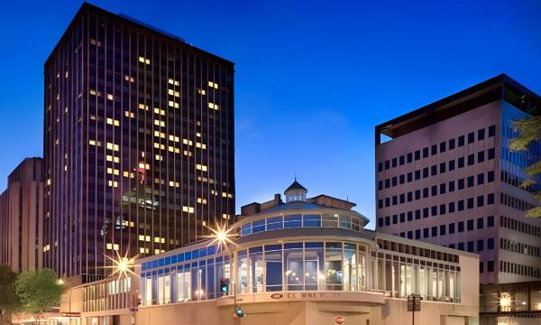 InterContinental Hotels Saint Paul Riverfront by IHG
