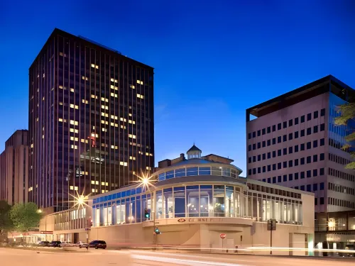 InterContinental Hotels SAINT PAUL RIVERFRONT by IHG Hotels in Saint Paul