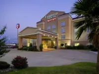 Fairfield Inn & Suites Waco North Hotels in Waco