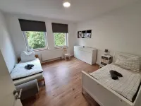 Große Zentrale 4-zimmer-wohnung für 8 Personen in Hagen Hotels in Hagen