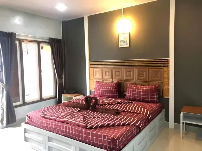 Kidthuengpark Hotels near Wat Ko Kaew Nakhon Sawan