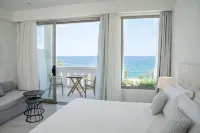 Maritimo Beach Hotel Hotel di Vrachasi
