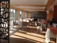 Aquarian Tide Hotel - breakfast