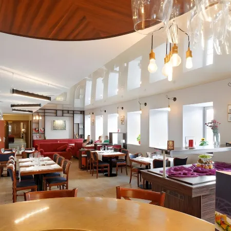 Hotel Wolne Miasto Old Town Gdańsk Отели рядом с достопримечательностью «Старая Ратуша»