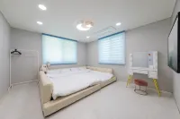 Gyeongju Haneul Kids Pool Villa