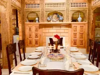 Gahirat Castle فنادق في Ayun
