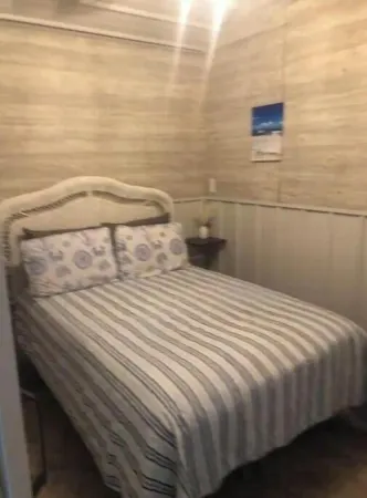 “Sandy” one of the 5 Tiny Cabins on the Osage River