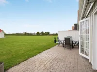 "Solvey" - 270m from the sea
