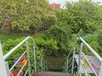 Apartment for 4 persons with a small lake view