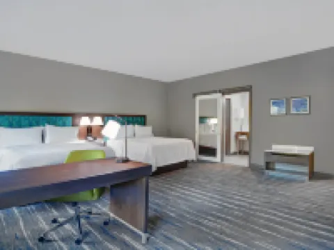 ハンプトン  イン & スイーツ マクレニー I-10 マックレニーのホテル