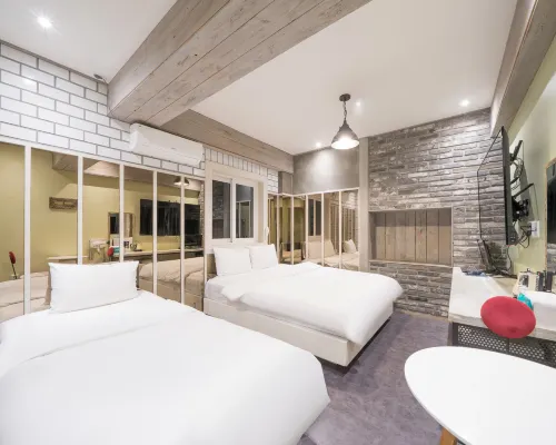B-Bas in Pyeongri-Dong, Daegu Hotels near Duryu Station