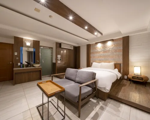 Gasan Rich Hotel マリオアウトレット周辺のホテル