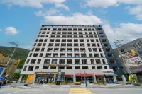 Miami Jeongseon Hotel