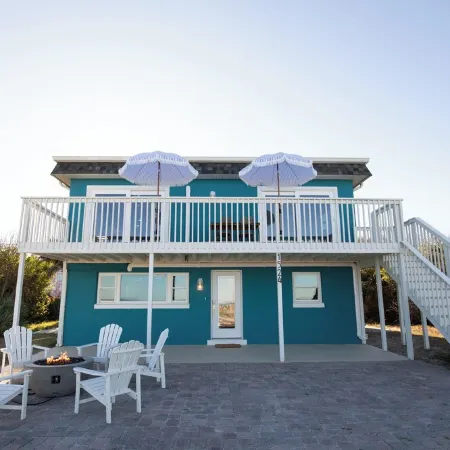 NEW! Sleeps 16 - Oceanfront Home- Flagler Beach