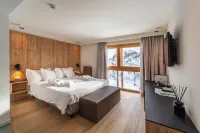 White Angel Hotel - Parking