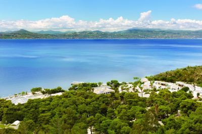 Surroundings Wyndham Loutraki Poseidon Resort Photo