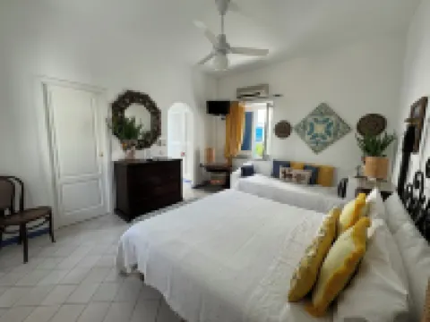 Hotel Lisca Bianca Hotéis em Panarea