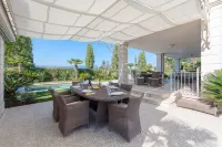 Luxury Lakefront Catullo A1 by Wonderful Italy