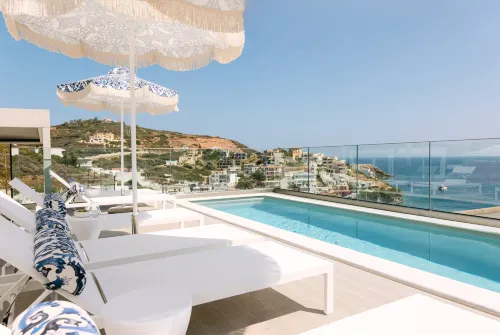 Golden Luxury Suites Hotels in Bali